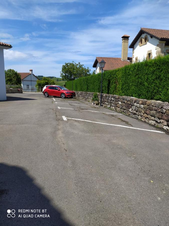 Alto Santiago Alojamiento Con Parking San Vicente De La Barquera Eksteriør billede